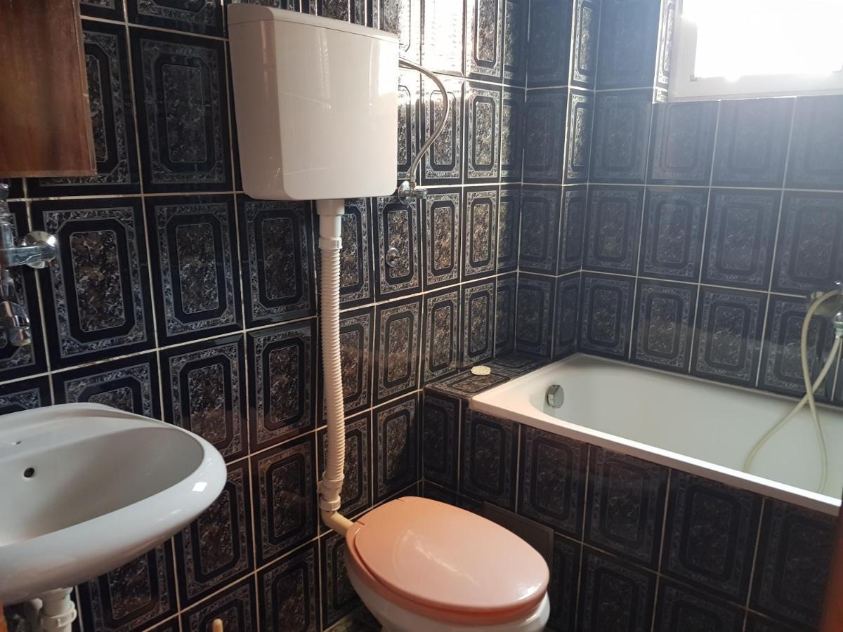 Apartments Drobni Pijesak Petrovac 객실 사진