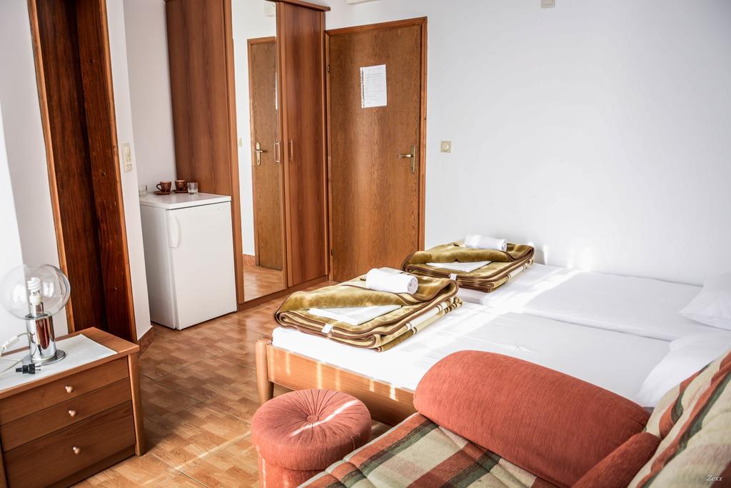 Apartments Drobni Pijesak Petrovac 외부 사진