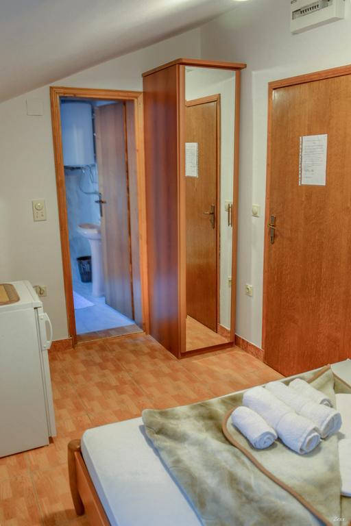Apartments Drobni Pijesak Petrovac 외부 사진