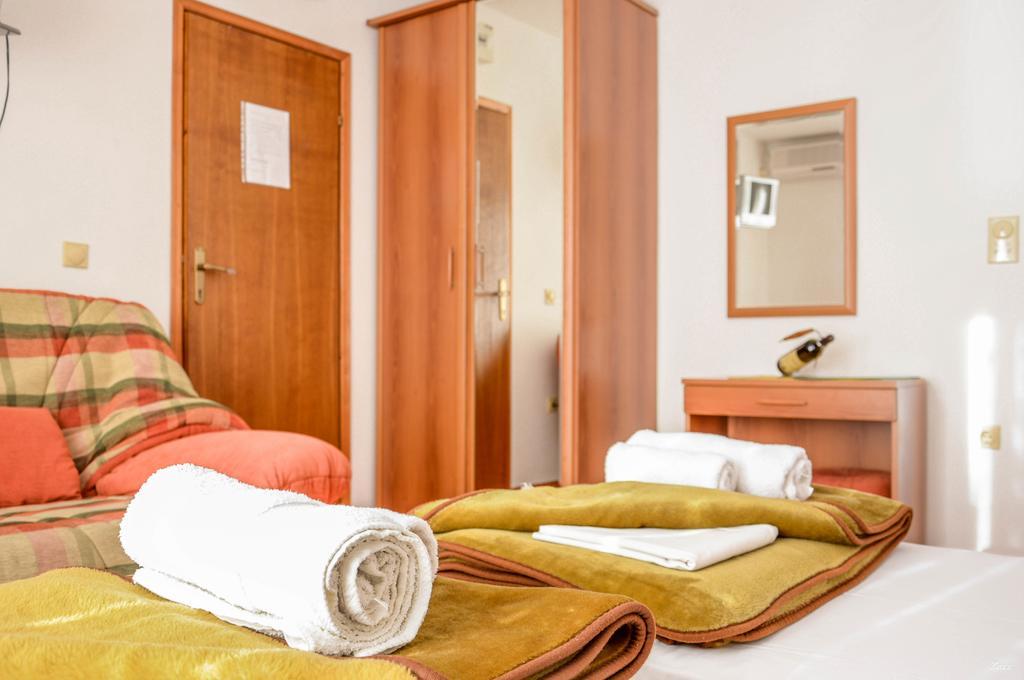 Apartments Drobni Pijesak Petrovac 외부 사진