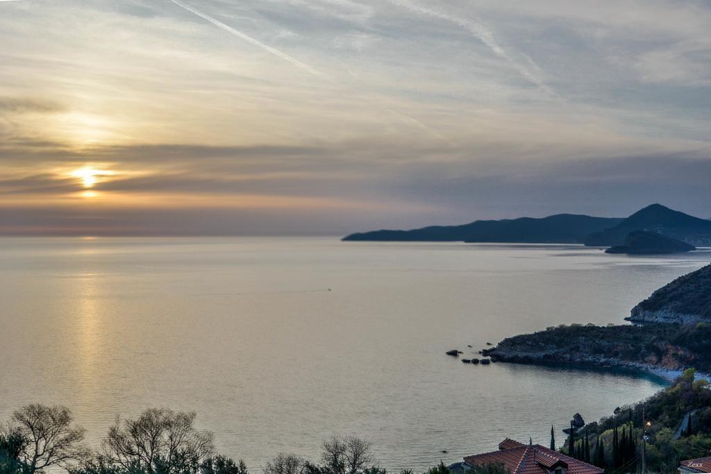 Apartments Drobni Pijesak Petrovac 객실 사진